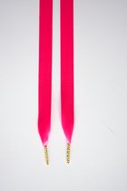 Schoenveters plat satijn luxe - fuchsia roze breed - 120cm met gouden stiften veters voor wandelschoenen, werkschoenen en meer