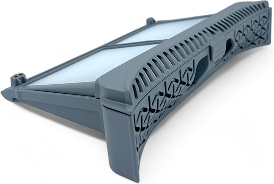 Grijs pluizenfilter met een decoratieve, gebogen zijwand met een patroon van overlappende vormen.
