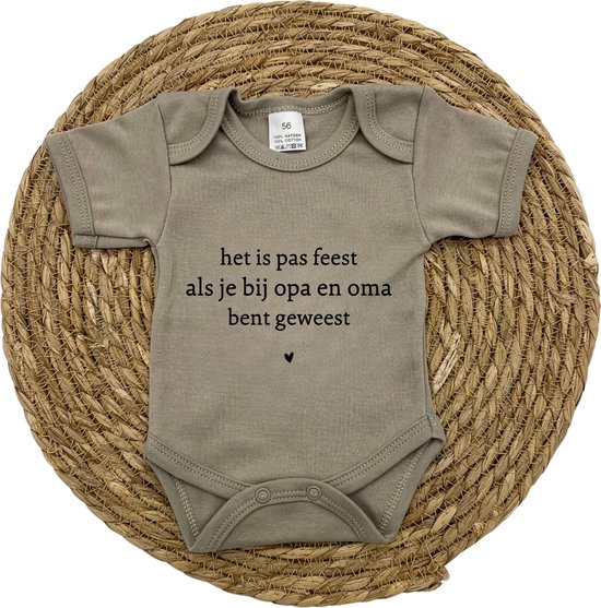 Barboteuse | CHER. MAMAN. UN JOUR. - taille 56 - bébé - nouveau-né - rigolo - texte - fête des mères | Noir