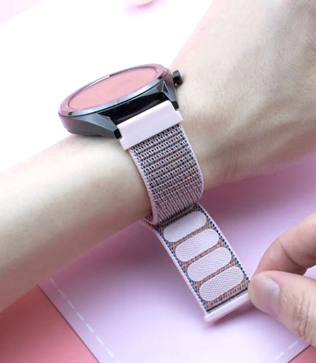 Actie4you® - Nylon bandje - geschikt voor Fitbit Charge 3 - Fitbit Charge 4 - Zeeschelp – Met Klittenband sluiting – 22MM – Fitbit bandje - Roze Grijs