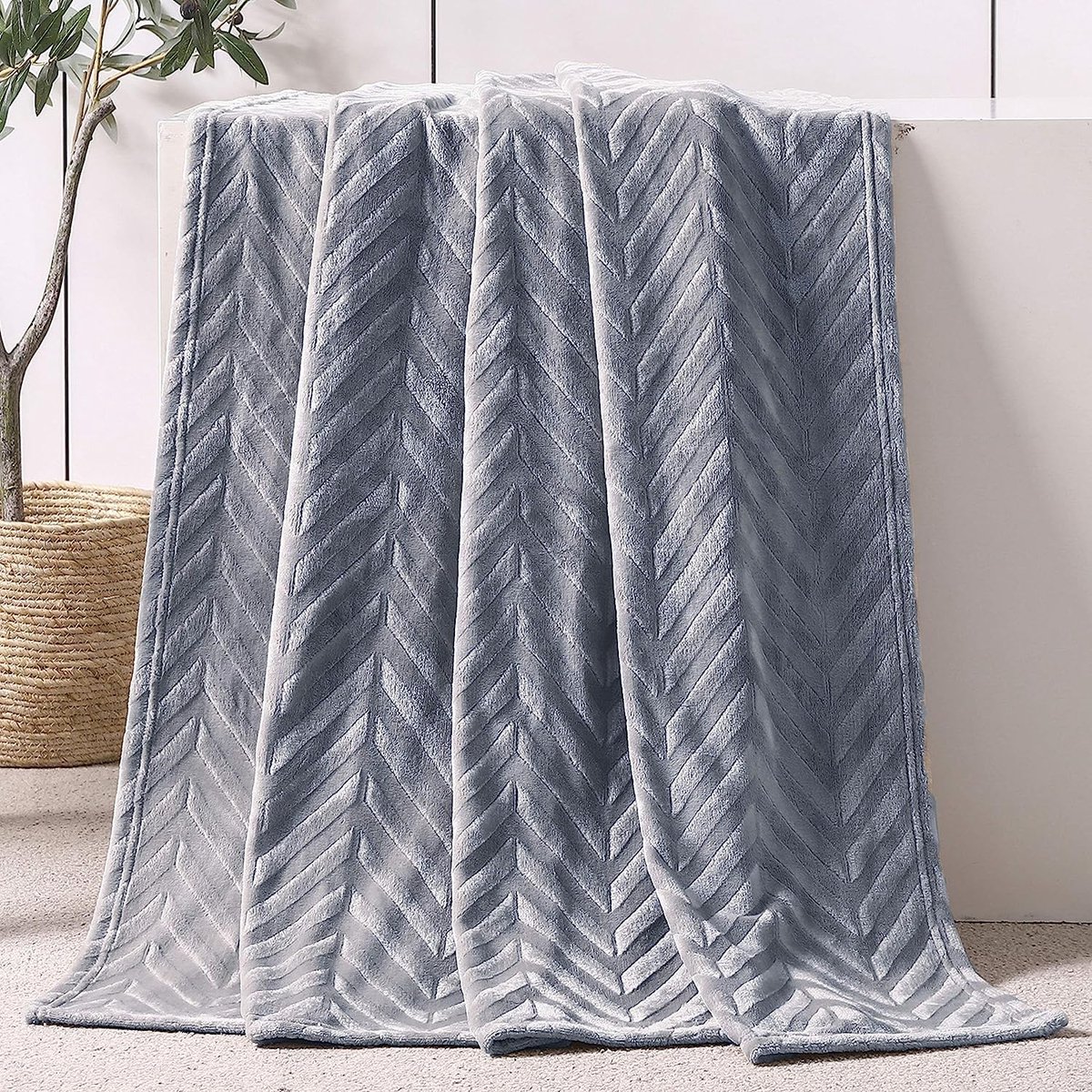 JGS ® Ultrazachte Grijze Chevron Fleece Deken voor Comfort en Stijl in Huis