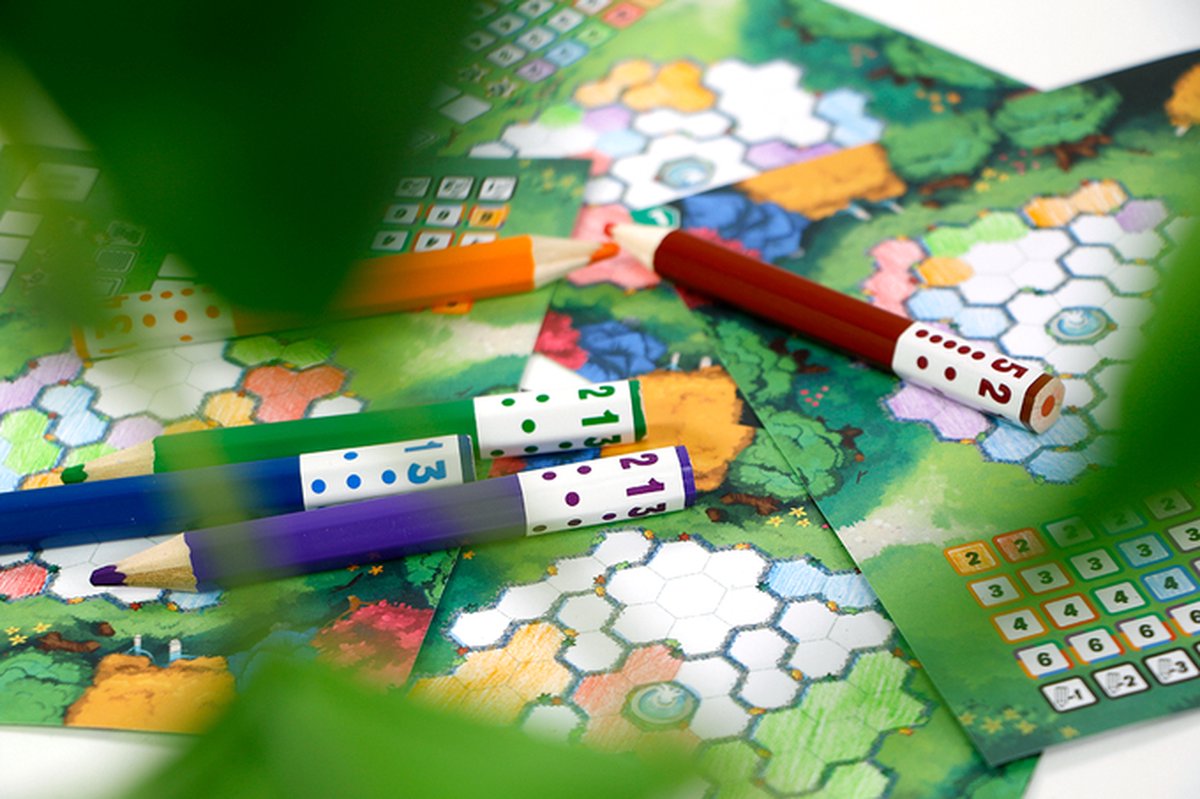 999 Games - Pick a Pen - Tuinen - Dobbelspel - Dobbelen met potloden - Scorevellen van 3 verschillende niveaus - Gezelschapsspel - Familiespel - Klein cadeautje - bevat spelregels in NL en EN — afbeelding 16