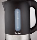 Gedetailleerde opname van de zwarte Tefal waterkoker met een transparant waterniveau-indicator.