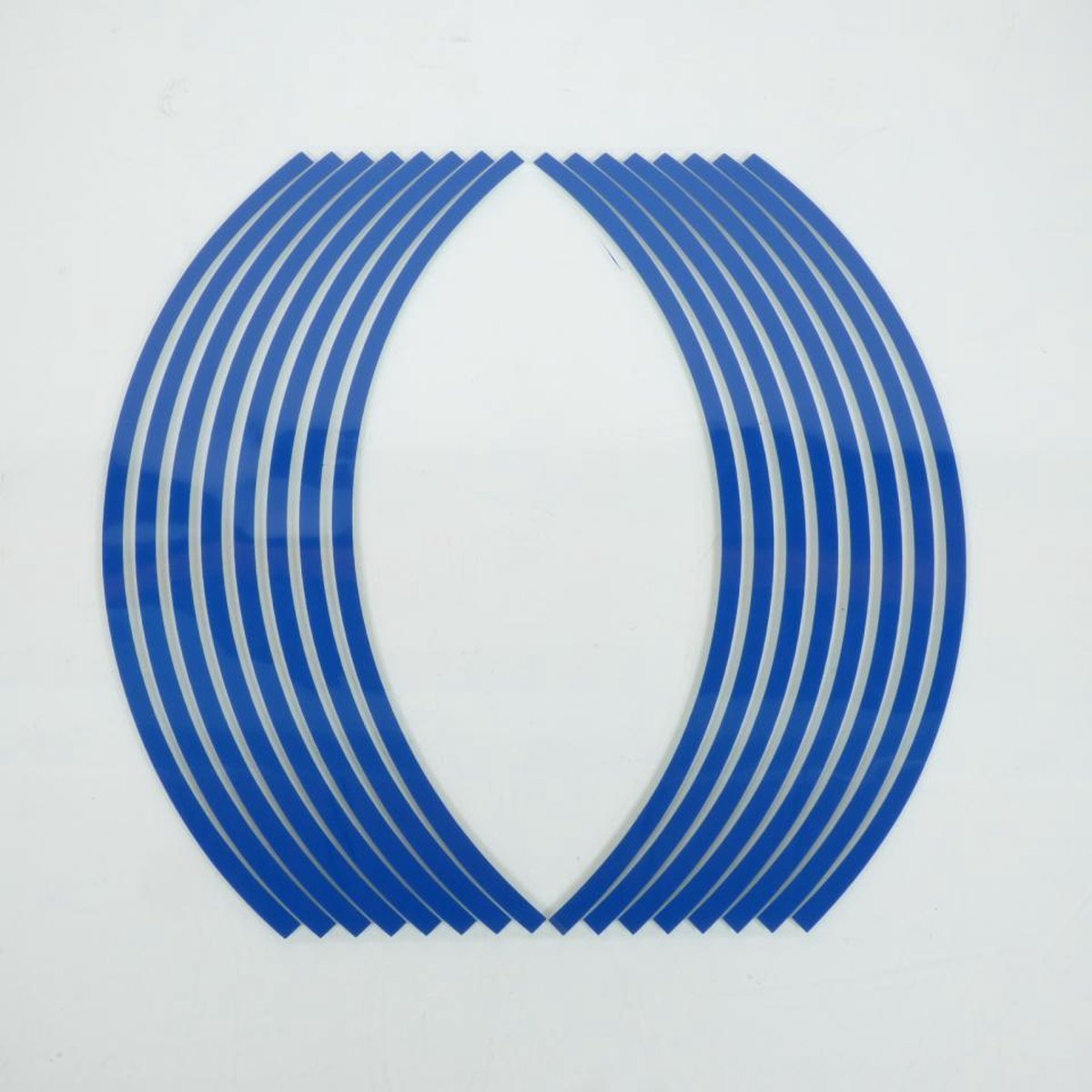 Liseré de jante autocollant bleu réfléchissant TNT 8mm pour moto jante 17 pouces