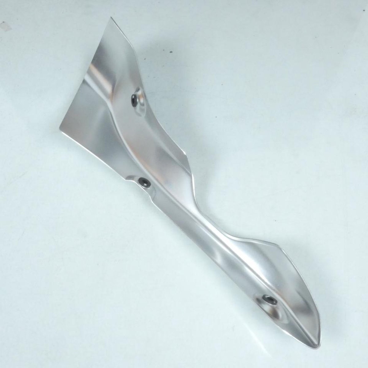 Protection pot d'échappement G pour moto Suzuki 1300 Gsx-R Hayabusa 14780-18K00
