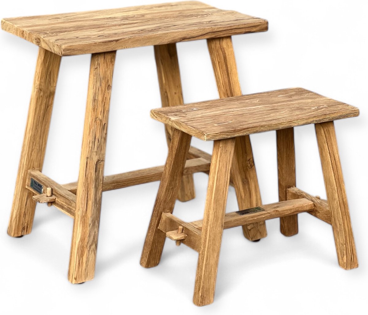 Set van 2 Vintage Teakhouten Krukken - een groot en een klein ! Prachtige vorm en uitstraling !
