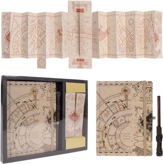 Set met notitieboek, toverstaf pen en opvouwbare kaart van de marais. De items zijn bedrukt met de Marauder's Map.
