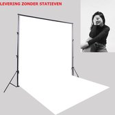 Whitescreen - 160 x 300 cm - Achtergronddoek Voor Fotostudio - film shooting background - backdrops fotografie - video en televisie whitescreen wit fotodoek Whitescreen - 160 x 300 cm - Achtergronddoek Voor Fotostudio - film shooting background - backdrops fotografie - video en televisie whitescreen wit fotodoek