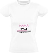 Ik word Mama in 2023 van een dochter Dames T-shirt | Zwanger | In verwachting | Aankondiging Zwangerschap | Bekendmaken | Bekendmaking | Kind | Baby | Geboorte | Meisje | Jongen | Shirt
