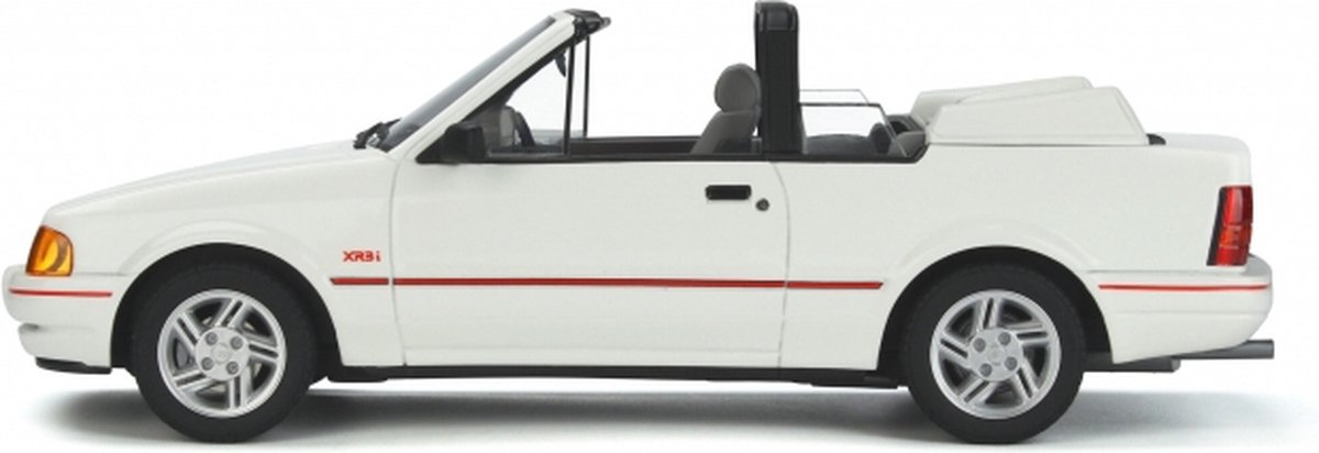 1:18 Ford Escort Mk4 XR3i Cabriolé año 1986 color Blanco Diamante Otto Mobile OT398 - Solo coches 1-18