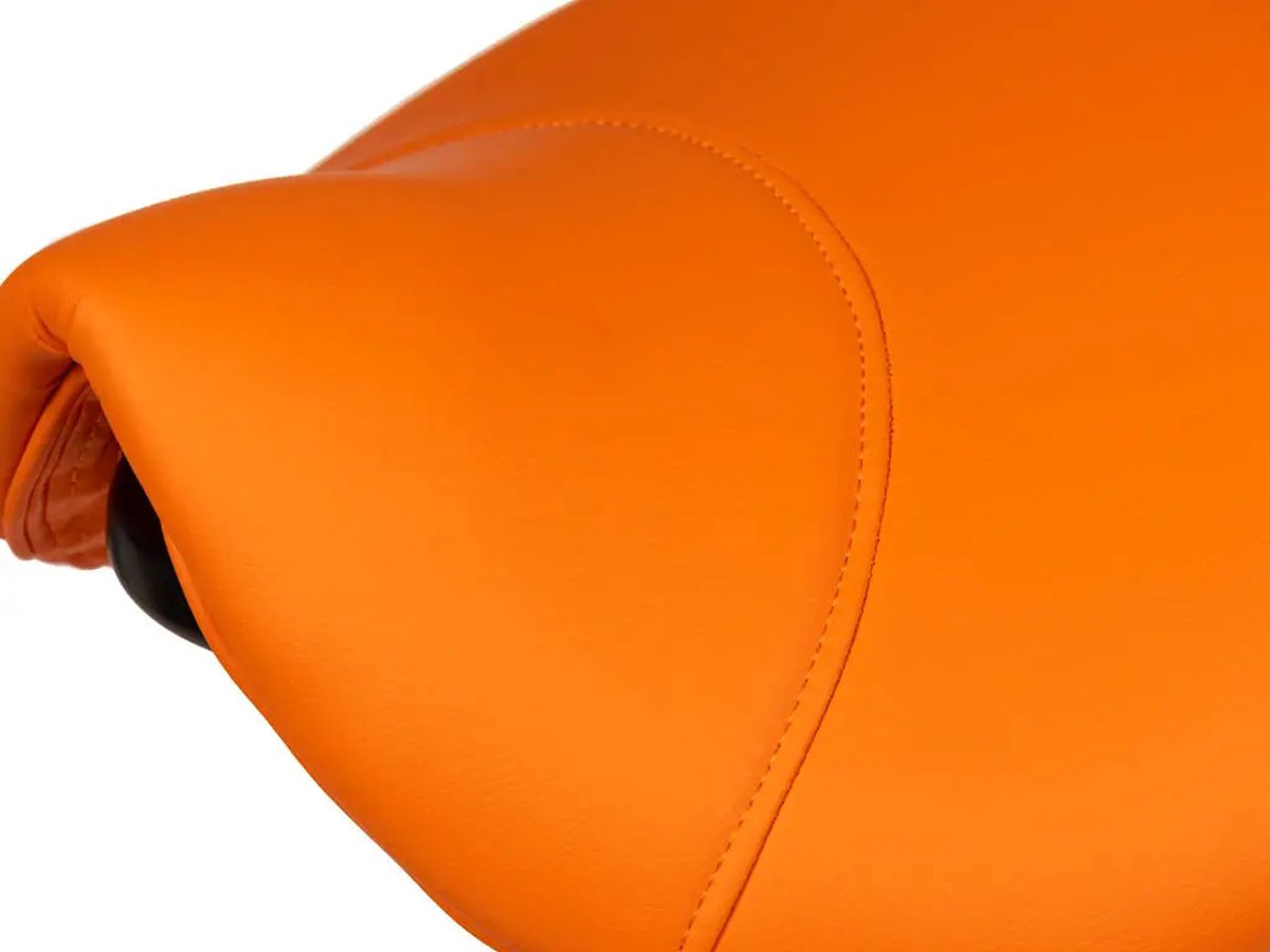 Zadelkruk Kalista Standaard Oranje met Voetring - Zithoogte 50/68cm - kruk op wielen - krukje - werkkruk - zadelkruk - bureaukruk - kapperskruk - verstelbaar - draaikruk - tabouret - zadelkruk met rugleuning - tot 160kg