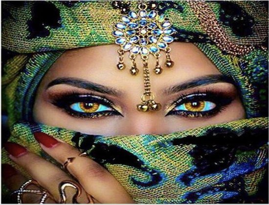 Vrouw met vlinders | Diamond painting - Diamond Painting Expert