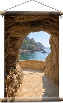 WallClassics - Textielposter - Tunnel met Wandelpad langs Meer - 40x60 cm Foto op Textiel
