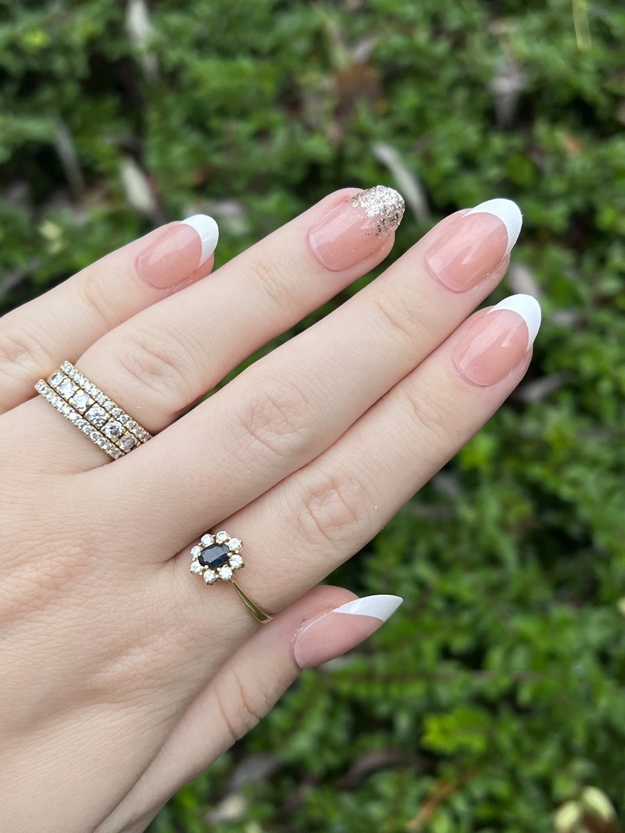 Goedkoopste Ronde french nagels - plaknagels - nepnagels - plaktabs - wit