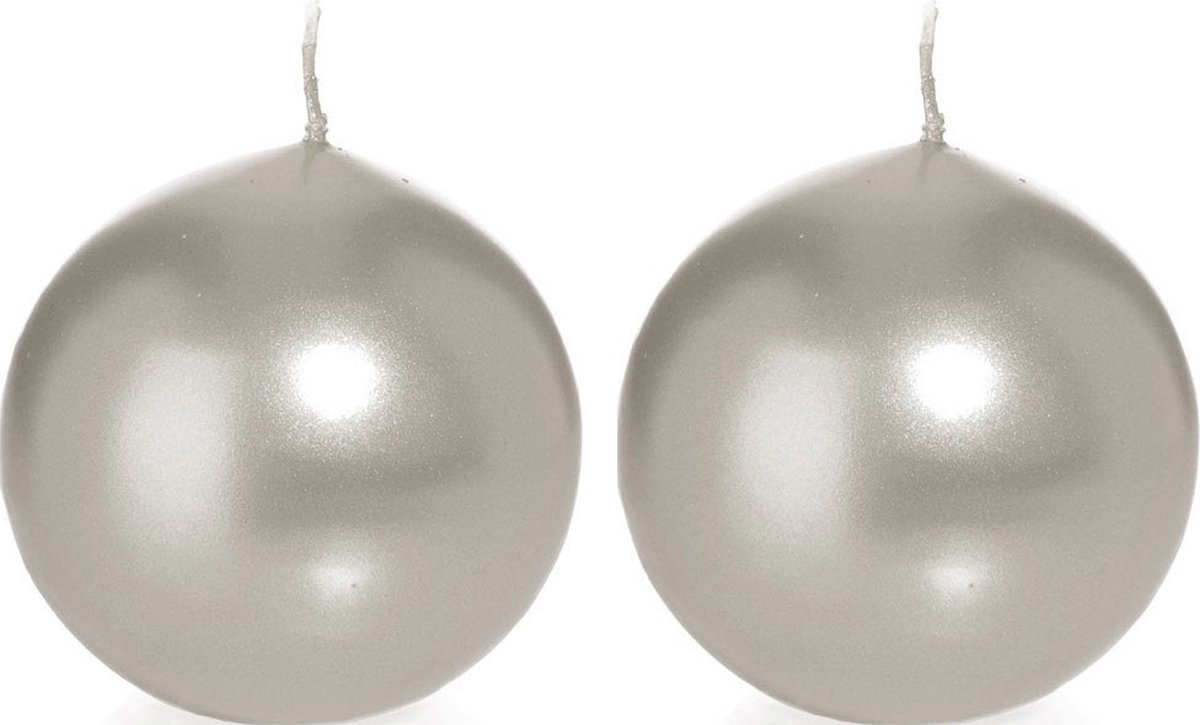 Trend Candles Bolkaars glad - 2x - zilver - 8 cm - 25 branduren - ronde kaarsen