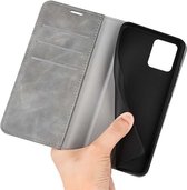 Motorola Moto G32 Bookcase hoesje - Just in Case - Effen Grijs - Kunstleer