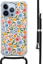 Hoesje met koord geschikt voor iPhone 13 Pro - Romantische bloemen - Inclusief zwart koord - Crossbody beschermhoes - Transparant, Multi - Mooie Telefoonhoesjes