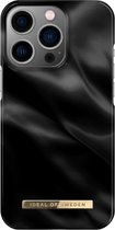 iDeal of Sweden Fashion Case iPhone 13 Pro Black Satin