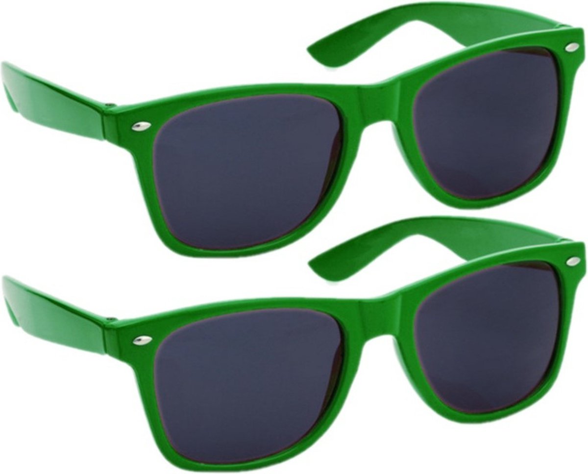 Hippe Party zonnebril - 2x - groen - plastic - UV400 - verkleedbril - carnaval/verkleed