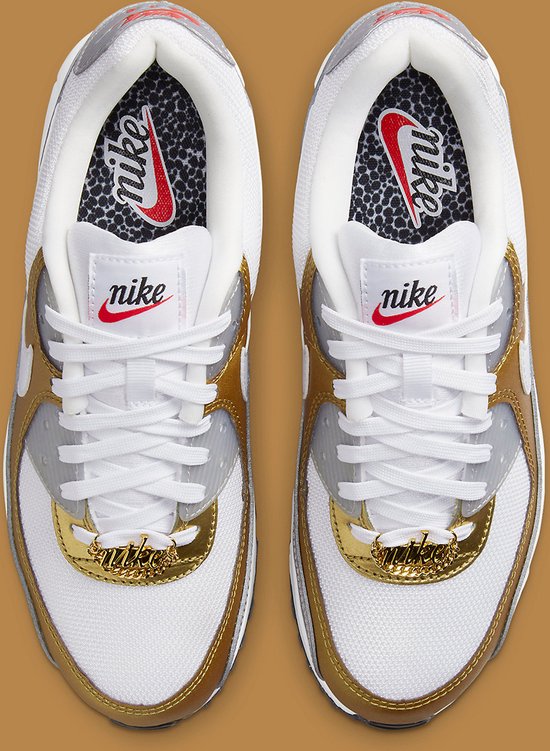 nike air max 90 golden hour