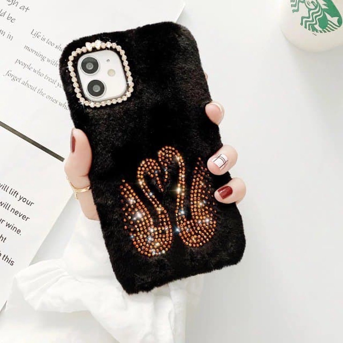 Voor iPhone 12/12 Pro Luxe Autumn and winter Swan Diamond Plush Black Telefoon Hoesje
