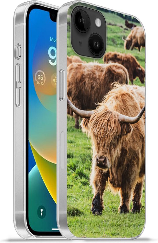 Apple iPhone 14 Plus - Coque souple - Highlanders écossais - Animaux - Herbe - Coque de téléphone en Siliconen