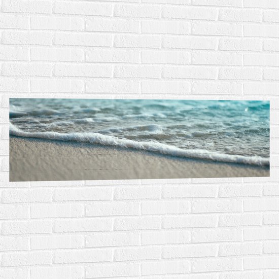 WallClassics - Muursticker - Close Up van Zee Water - 120x40 cm Foto op Muursticker