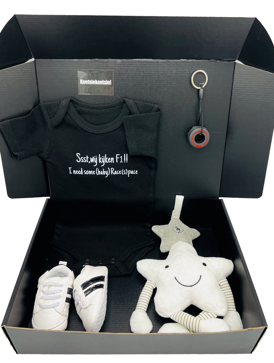 Goedkoopste Kraamcadeau jongen, Formule 1 romper - babysneakers - muziekknuffel - babysneakers - kan ook rechtstreeks worden opgestuurd
