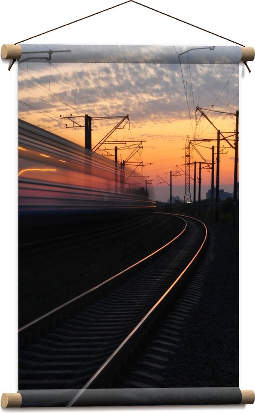 WallClassics - Affiche textile - Passage d'un train sur la voie ferrée - 40x60 cm Photo sur textile