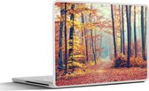 Laptop sticker - 15.6 inch - Bos - Herfst - Bladeren - 36x27,5cm - Laptopstickers - Laptop skin - Cover