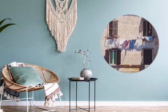 Corde à linge avec vêtements à Rome en Italie Cercle mural aluminium ⌀ 90 cm - impression photo sur cercle mural / cercle vivant / cercle de jardin (décoration murale)