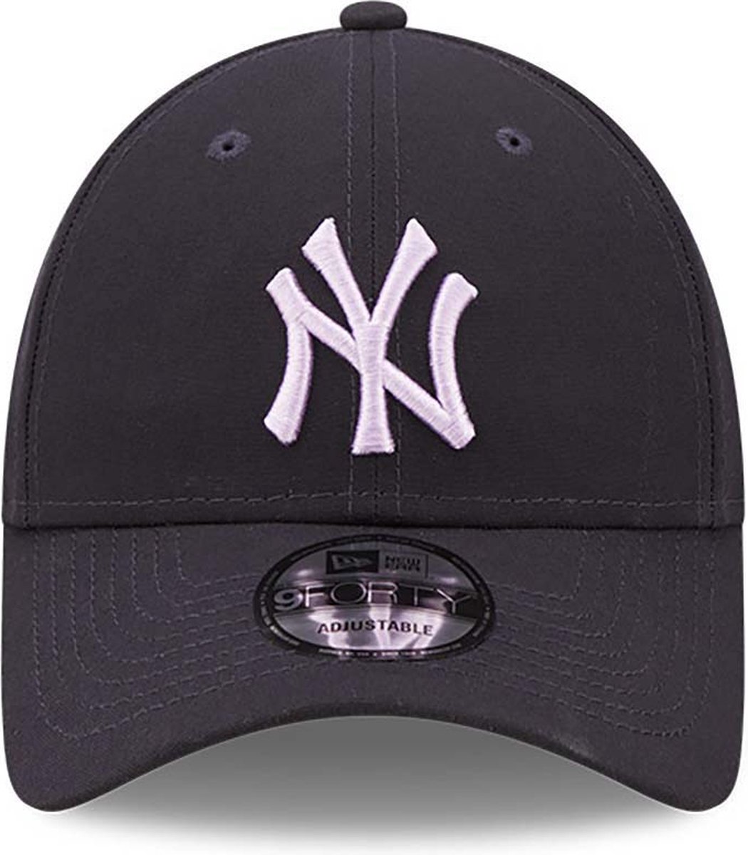 Casquettes - New Era Repreve 940 New York Yankees (noir)