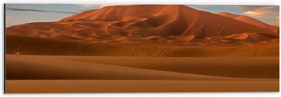 Dibond - Woestijn met Zandbergeen - 60x20 cm Foto op Aluminium (Wanddecoratie van metaal)