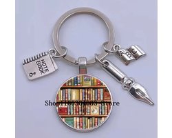 Akyol - Boeken – Sleutelhanger – sleutelhanger leraar - juffendag - cadeau voor meester - meesterdag - juf - afscheidscadeau leraar - boeken sleutelhanger – cadeau