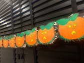 Akyol - pompoen slinger - Halloween slinger - Halloween accessoire – heks - griezelig – eng – trick or treat – decoratie - verjaardag – verassing – happy halloween –cadeau – versiering -pompoen -