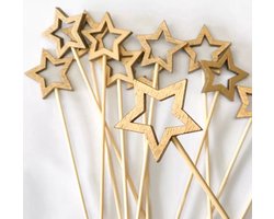 Akyol - 15 x ster partyprikkers – kerst prikkers - houten cocktailprikkers - prikkers - kerst cocktailprikker - party prikkers - Feestje – Verjaardag - prikkers voor een feestje - cocktailprikkers - Feest prikkers - cocktailprikkers - prikkers st