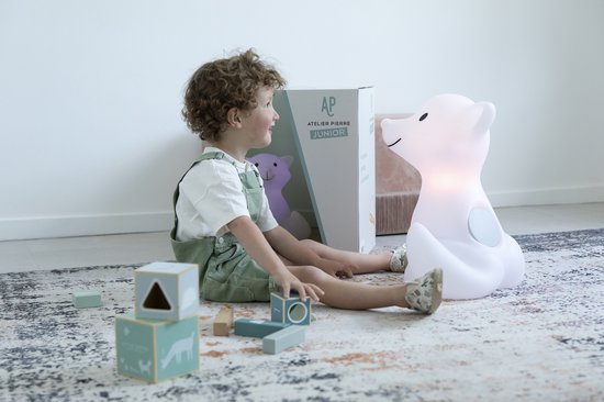 Atelier Pierre - Speaker LED sfeerlamp - Cesar de Vos WIT - USB, Bluetooth- H 45 cm van Atelier Pierre — afbeelding 4