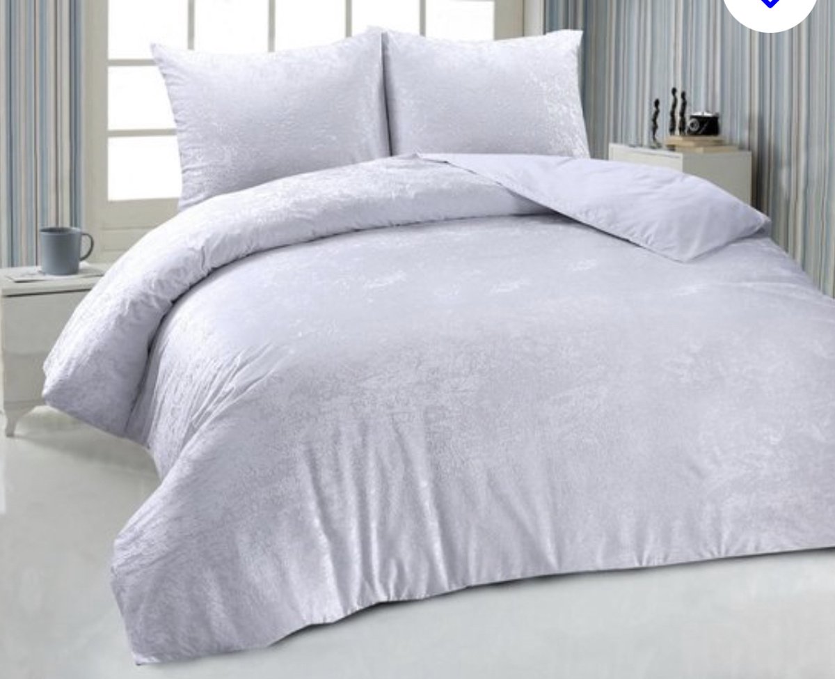 Velvet Couture Dekbedovertrek - 240x200/220 cm - Velvet Crushet Velvet -Wit