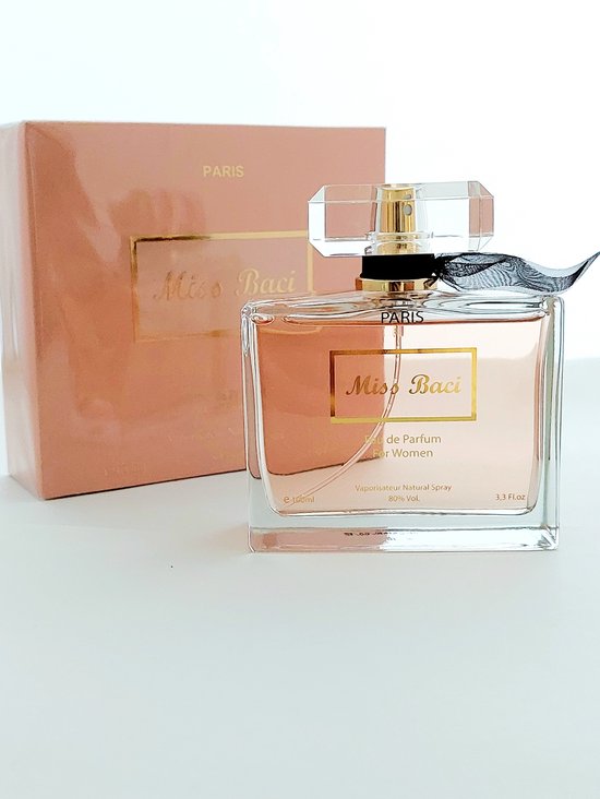 prototype Symptomen Verwarren Miss Baci Dames parfum (Zeer populair, heerlijke sterke geur met Freesia,  Pioenroos en... | bol.com