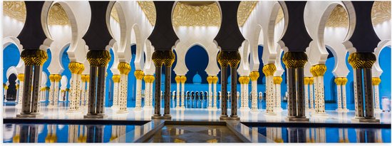Poster Glanzend – Prachtig Versierde Binnenkant van Sjeik Zayed Moskee in Abu Dhabi - 60x20 cm Foto op Posterpapier met Glanzende Afwerking