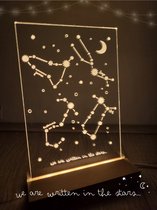 Sfeerlampje 'Family Constellation' | gepersonaliseerd met namen en sterrenbeelden van gezin | nachtlampje | trouwcadeau | huwelijkscadeau | trouwen