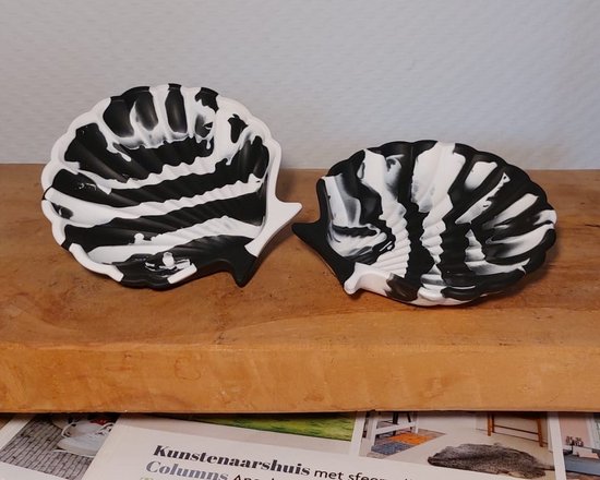Luxe Sieradenschaaltjes - Set van 2 stuks - Amuseschaaltjes - Schelpvormpjes - Wit/Zwart Zebra - Juwelenbakje