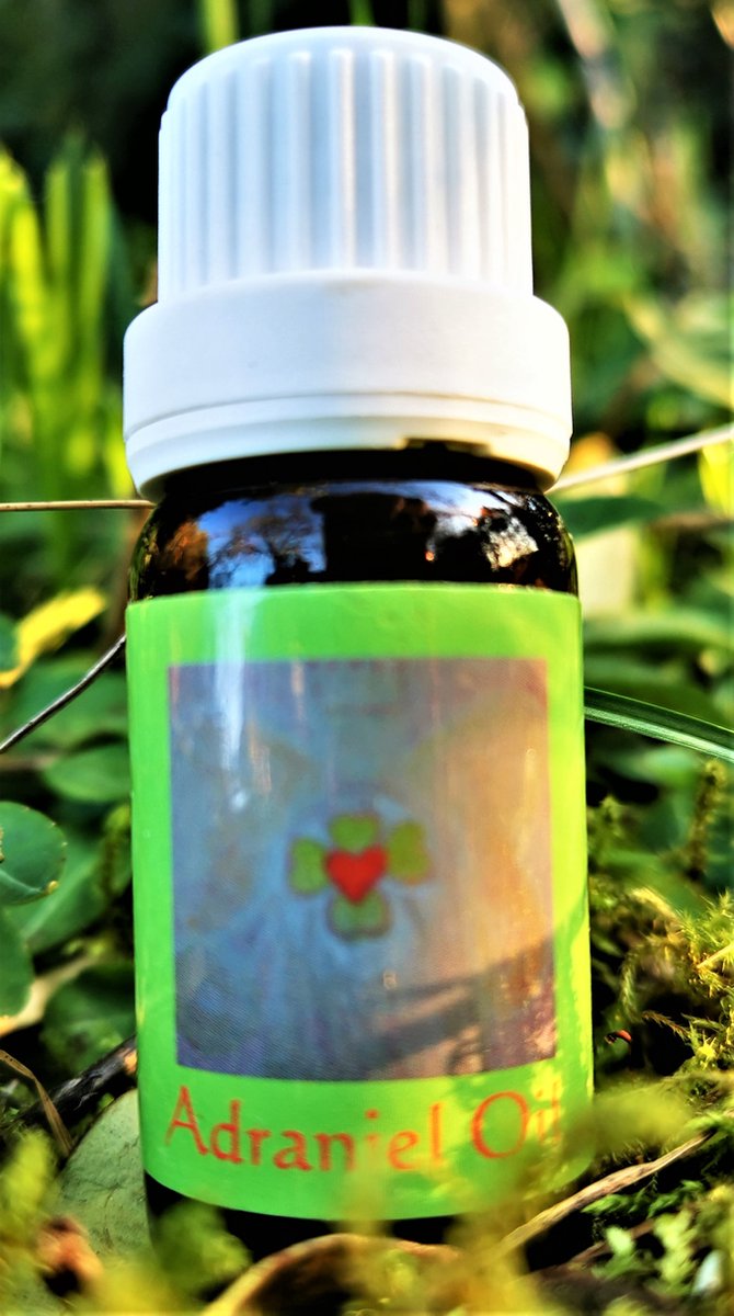 Goedkoopste Archangel Adraniël Oil - Energetische Aromatherapie - Chakra Olie - In the Light of the Goddess by Lieve Volcke - 10 ml