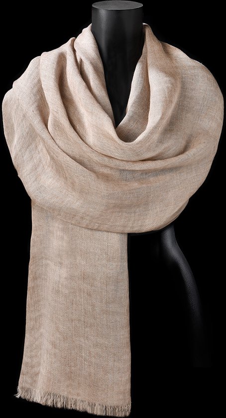 Ultra zachte linnen sjaal met korte franjes in natuurlijke beige kleur