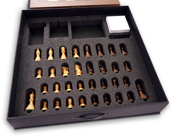 Thumbnail van een extra afbeelding van het spel MILLENNIUM Supreme Tournament 55 - elektronisch schaakbord van echt hout in toernooiformaat. Met geheel automatische stukherkenning en 81 led's voor zetinvoer.