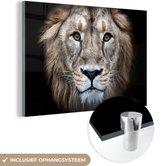 MuchoWow® Glasschilderij 180x120 cm - Schilderij acrylglas - Leeuw - Portret - Wild - Foto op glas - Schilderijen