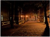 Poster Glanzend – Straat in de Nacht - 40x30 cm Foto op Posterpapier met Glanzende Afwerking