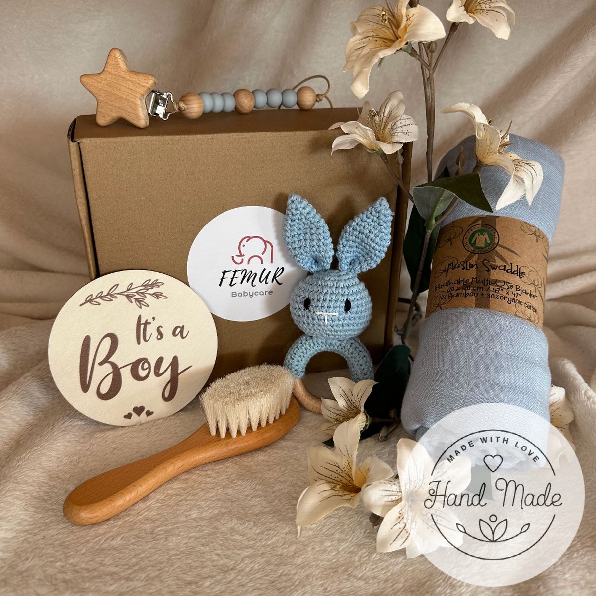 Baby Geboorte Set – Baby Speelgoed – New Born Set – Geschenk Set - Kraamcadeau – Babyshower – Gender Reveal Party - Bijtring – Handgemaakt – Natuurlijke Materialen – Speenkoord - Konijn