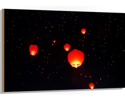 Hout - Brandende Lampionnen Vliegend naar Sterrenhemel - 120x80 cm - 9 mm dik - Foto op Hout (Met Ophangsysteem)
