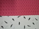 Kinderwagendeken - wit katoen met zwarte veer - roze wafelstof - ook voor moses mandje